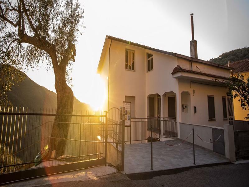 Casa Di Bello Affittacamere Rodio Bagian luar foto